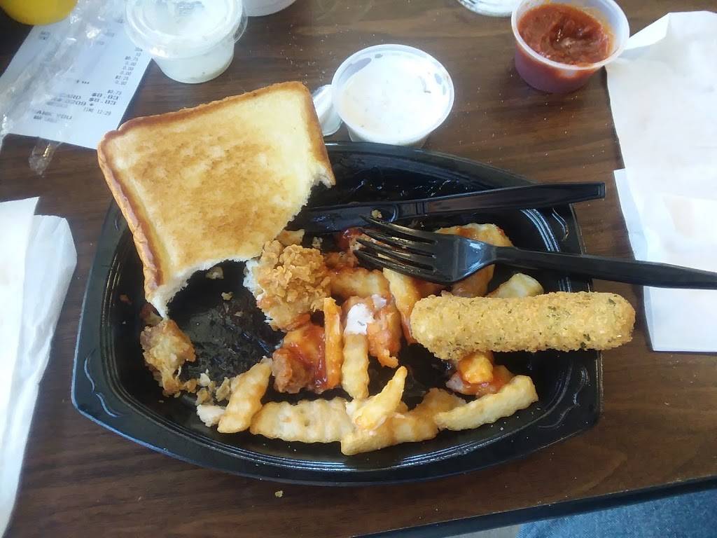 Louies Chicken Fingers | restaurant | 2900 E University Dr, Auburn, AL 36830, USA | 3345012070 OR +1 334-501-2070