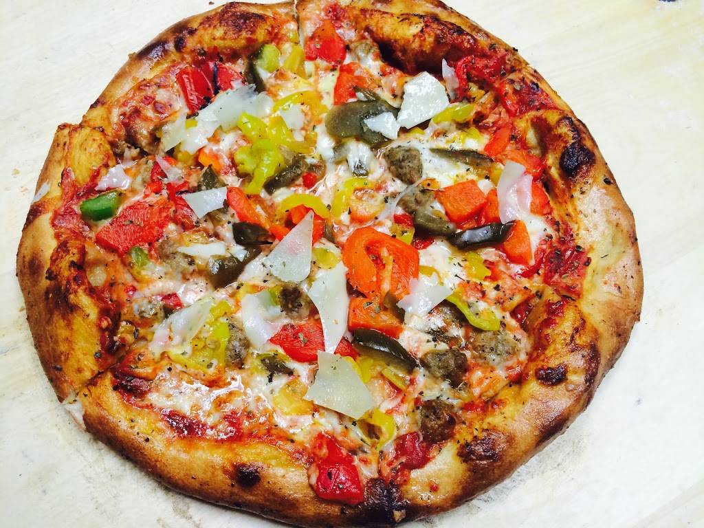 Fine Folk Pizza | meal delivery | 11300 Lindbergh Blvd #114, Fort Myers, FL 33913, USA | 2393135155 OR +1 239-313-5155