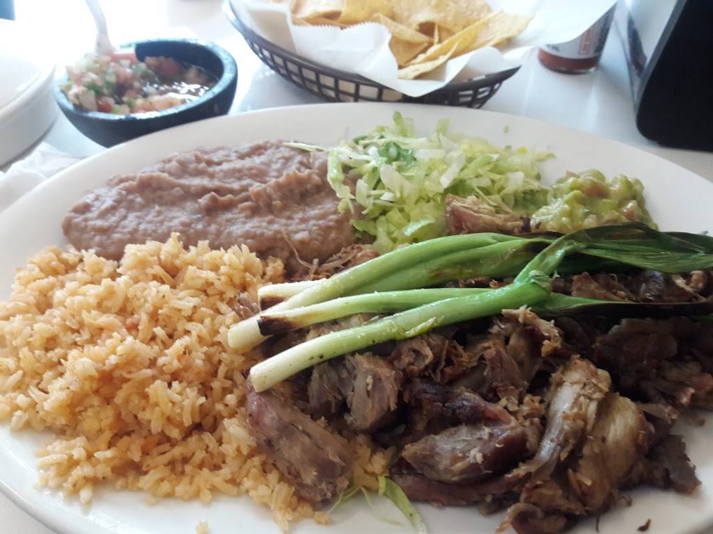 El Sombrero | restaurant | 245 Center St, Healdsburg, CA 95448, USA | 7074333818 OR +1 707-433-3818