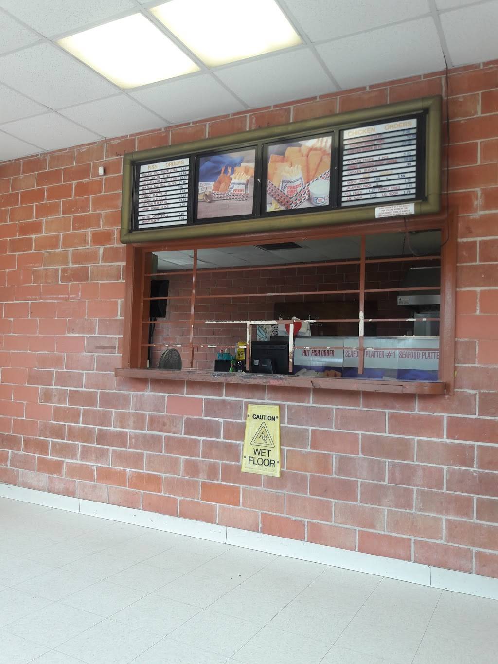 Freds Fish Fry | restaurant | 3418 Culebra Rd, San Antonio, TX 78228, USA | 2104324288 OR +1 210-432-4288