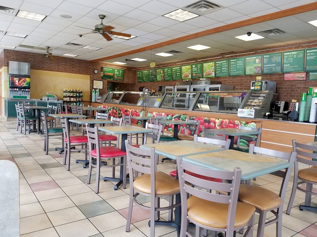 Subway Restaurants | restaurant | 1236 W Washington St, Stephenville, TX 76401, USA | 2549656800 OR +1 254-965-6800
