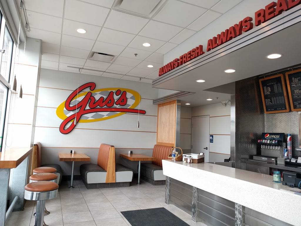 Guss Carry Out | meal takeaway | 10590 Highland Rd, Hartland, MI 48353, USA | 8106326158 OR +1 810-632-6158