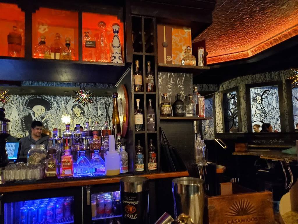 Barrio Willoughby | restaurant | 4061 Erie St, Willoughby, OH 44094, USA | 4408561400 OR +1 440-856-1400