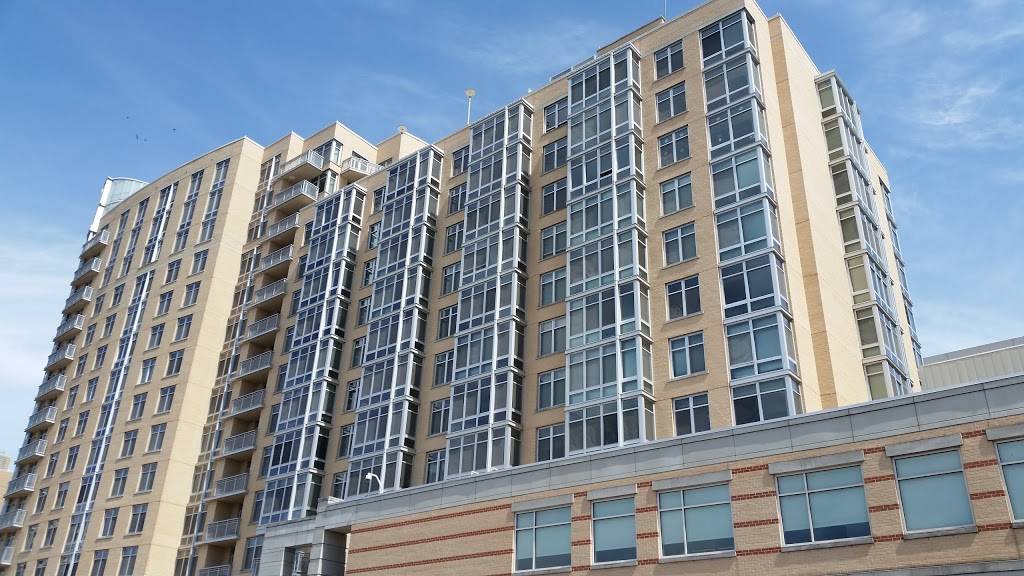 The Shops at Wisconsin Place | shopping mall | 5310 Western Avenue Northwest, Chevy Chase, MD 20815, USA | 3018414000 OR +1 301-841-4000