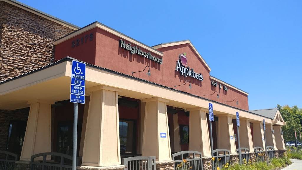 Applebees Grill + Bar | restaurant | 32175 CA-79, Temecula, CA 92592, USA | 9515067852 OR +1 951-506-7852