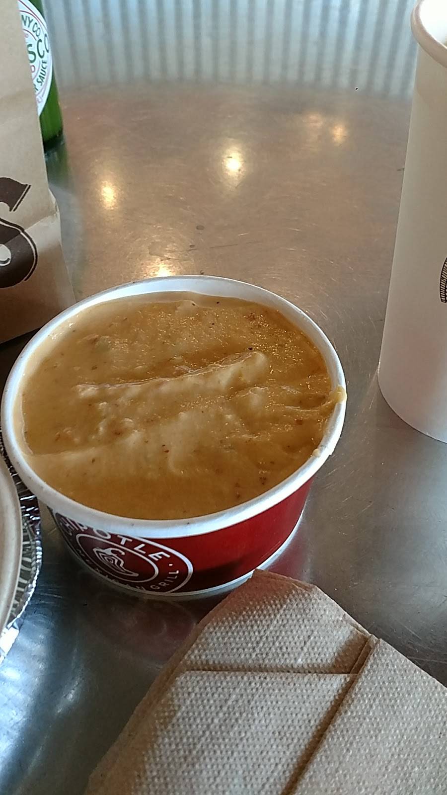 Chipotle Mexican Grill | restaurant | 4034 Townsfair Way # J-102, Columbus, OH 43219, USA | 6143378044 OR +1 614-337-8044