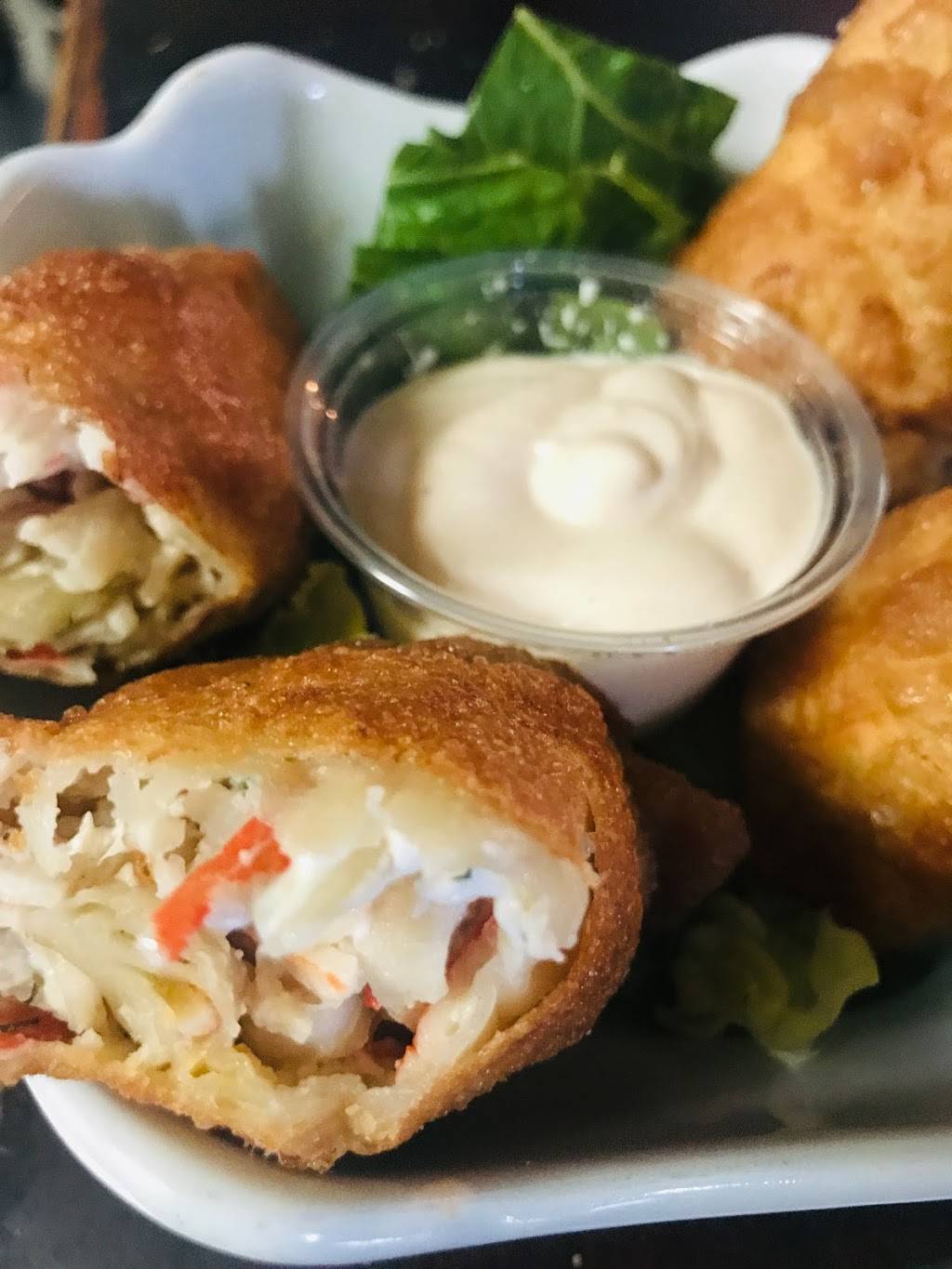 Eastland Inn Restaurant and Tavern | night club | 33 Eastland Rd, Berea, OH 44017, USA | 4406250040 OR +1 440-625-0040