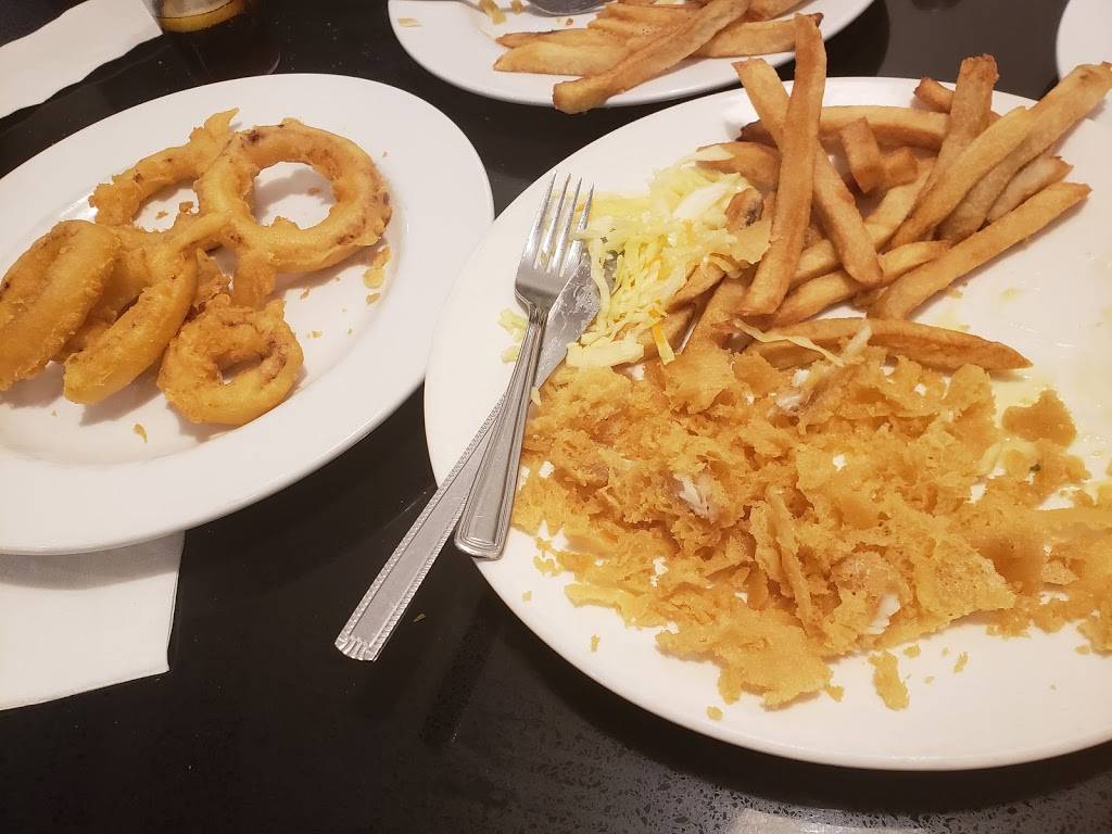 Halibut House | restaurant | 270 Hays Blvd, Oakville, ON L6H 6M4, Canada | 2897259887 OR +1 289-725-9887