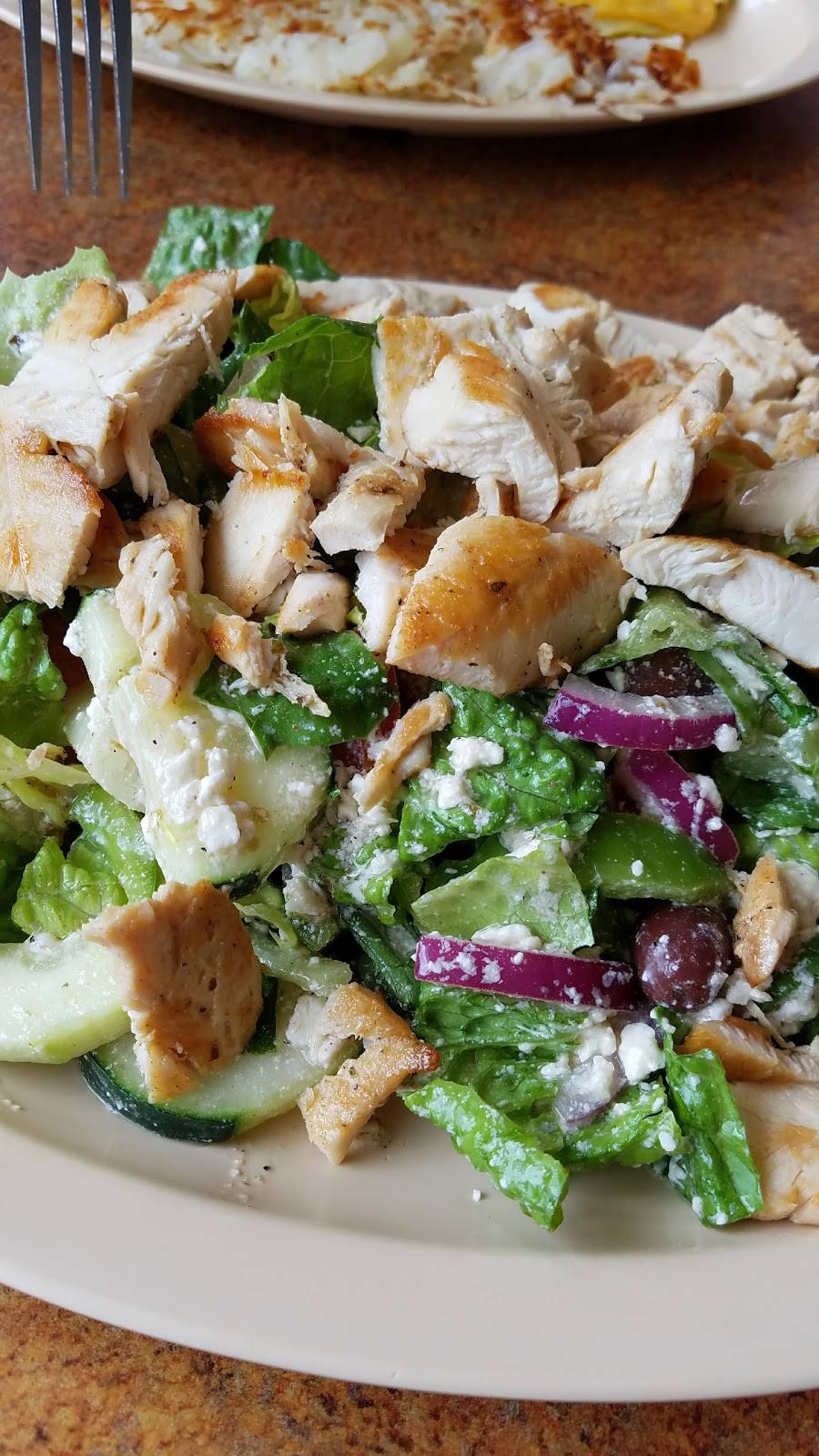 Super Toms Burgers | restaurant | 444 E Foothill Blvd, Azusa, CA 91702, USA | 6269690707 OR +1 626-969-0707