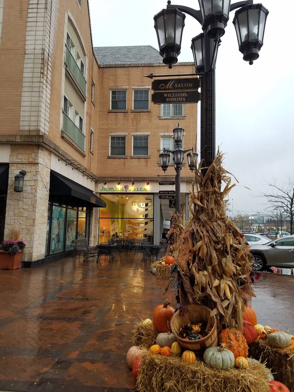 Jamba Juice | restaurant | 1849 Green Bay Rd #113, Highland Park, IL 60035, USA | 8472668121 OR +1 847-266-8121