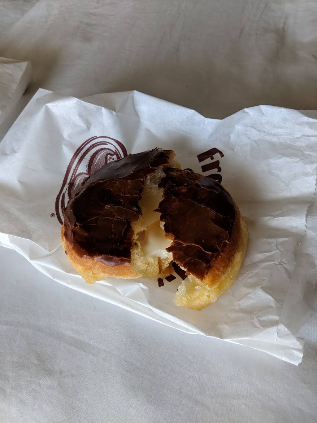 Downtown Donut | restaurant | 2013 Mariposa Mall, Fresno, CA 93721, USA | 5592819011 OR +1 559-281-9011