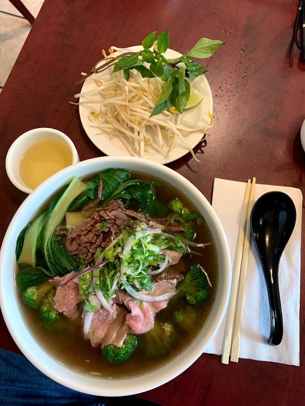 Mint Garden | restaurant | 17830 Leslie St, Newmarket, ON L3Y 3E5, Canada | 9059531377 OR +1 905-953-1377