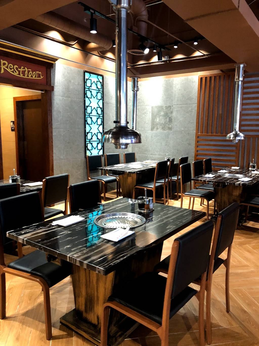 Ombu Grill | restaurant | 147 N State St, Orem, UT 84057, USA | 8012246667 OR +1 801-224-6667