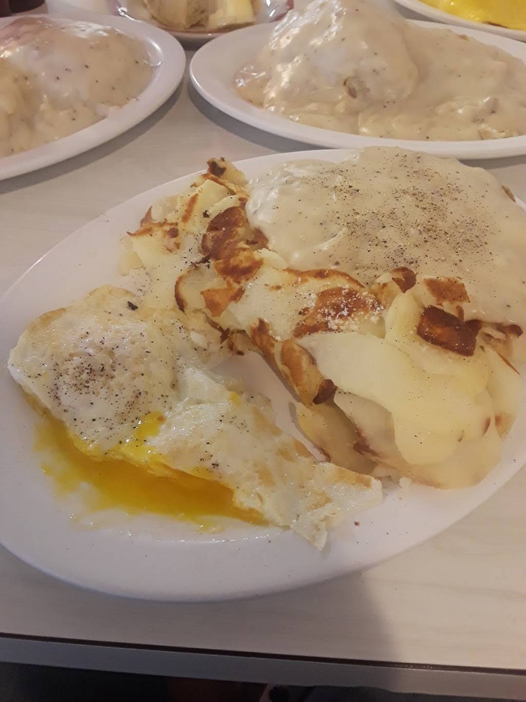 Johns Diner | restaurant | 117 W Washington St, Alexandria, IN 46001, USA | 7657249188 OR +1 765-724-9188