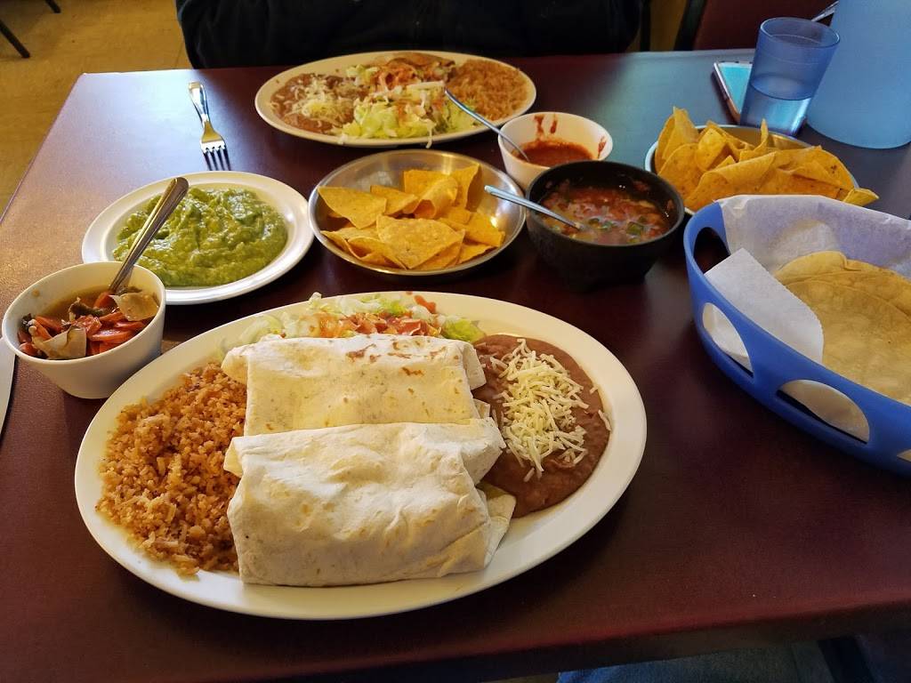 Mazatlan Cafe | restaurant | 125 N Sacramento St, Lodi, CA 95240, USA | 2093340364 OR +1 209-334-0364