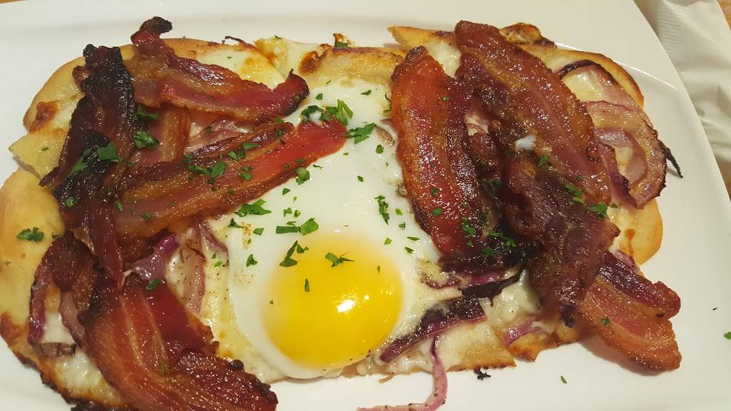 Junction Brewery and Grill | restaurant | 110 W American Canyon Rd, American Canyon, CA 94503, USA | 7076492285 OR +1 707-649-2285