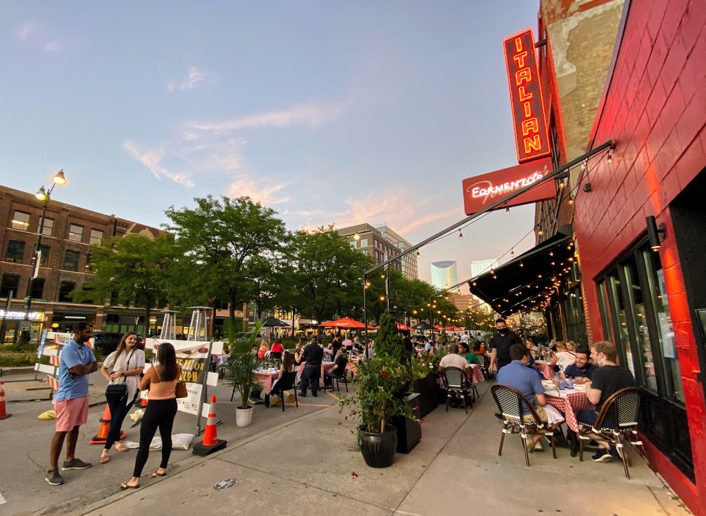 Formentos | restaurant | 925 W Randolph St, Chicago, IL 60607, USA | 3126907295 OR +1 312-690-7295