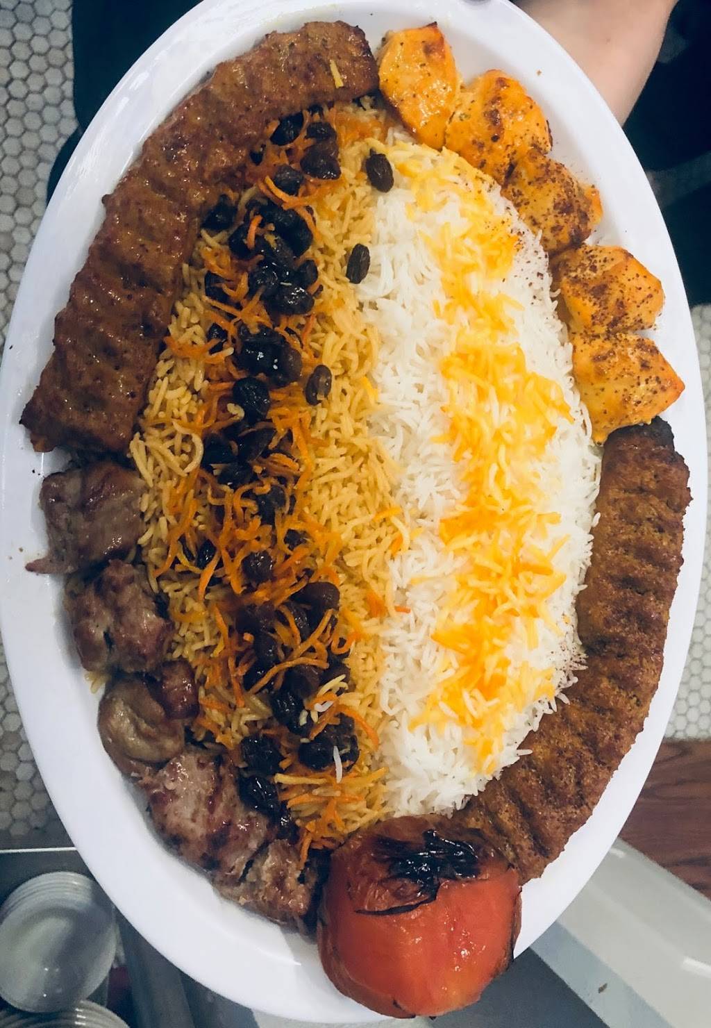 Taste of Persia | restaurant | 3189 S Grand Blvd, St. Louis, MO 63118, USA | 3143491315 OR +1 314-349-1315