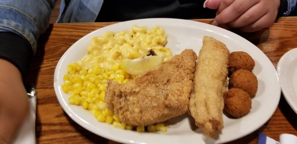 Cracker Barrel Old Country Store | restaurant | 1000 Hwy. 80 E, Pooler, GA 31322, USA | 9127487411 OR +1 912-748-7411