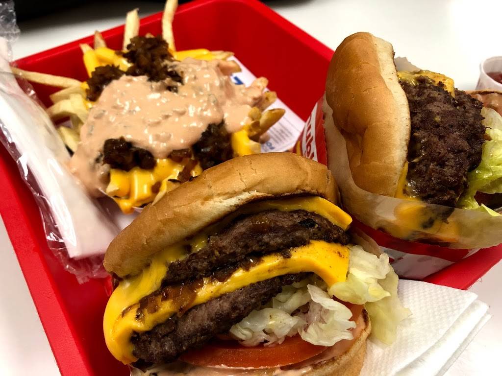 In-N-Out Burger | restaurant | 2585 N Tustin St, Orange, CA 92865, USA | 8007861000 OR +1 800-786-1000