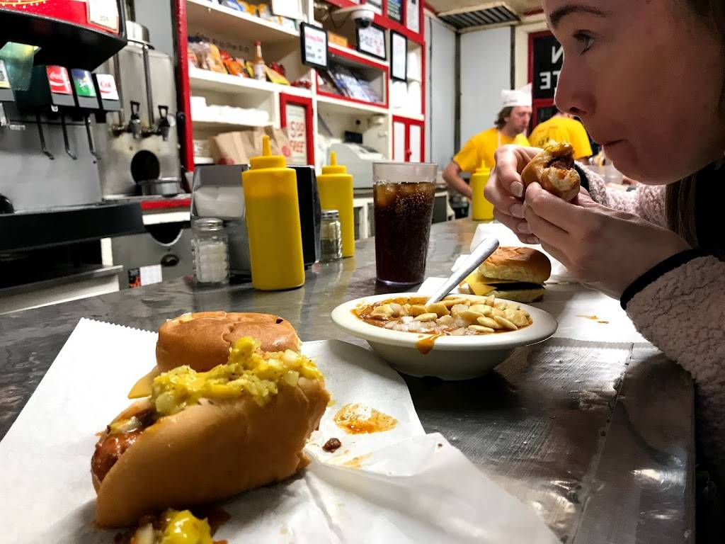 Texas Tavern | meal takeaway | 114 Church Ave SW, Roanoke, VA 24011, USA | 5403424825 OR +1 540-342-4825