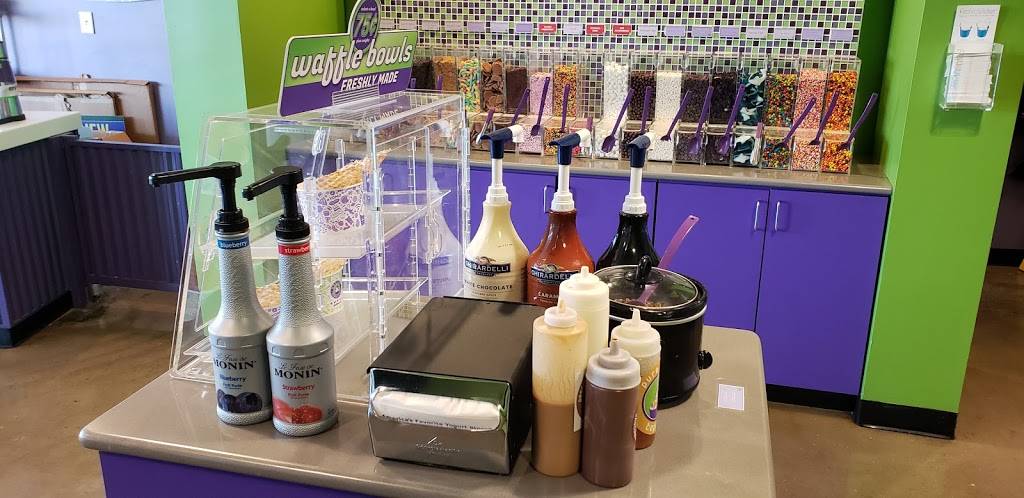 Yogurt Mountain | restaurant | 326 Sutton Rd Suite N Suite N, Owens Cross Roads, AL 35763, USA | 2564696413 OR +1 256-469-6413