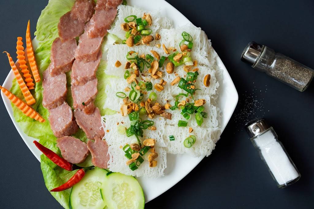 Pho Bon | restaurant | 10511 Jones Rd, Houston, TX 77065, USA | 8324785664 OR +1 832-478-5664