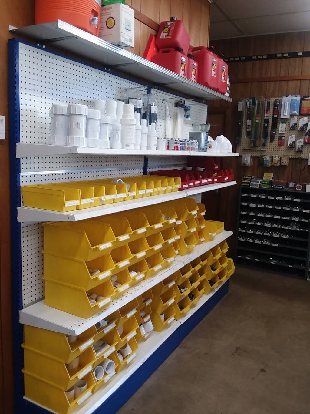 Colony General Store | restaurant | 1814 FM 645, Tennessee Colony, TX 75861, USA | 9039282611 OR +1 903-928-2611