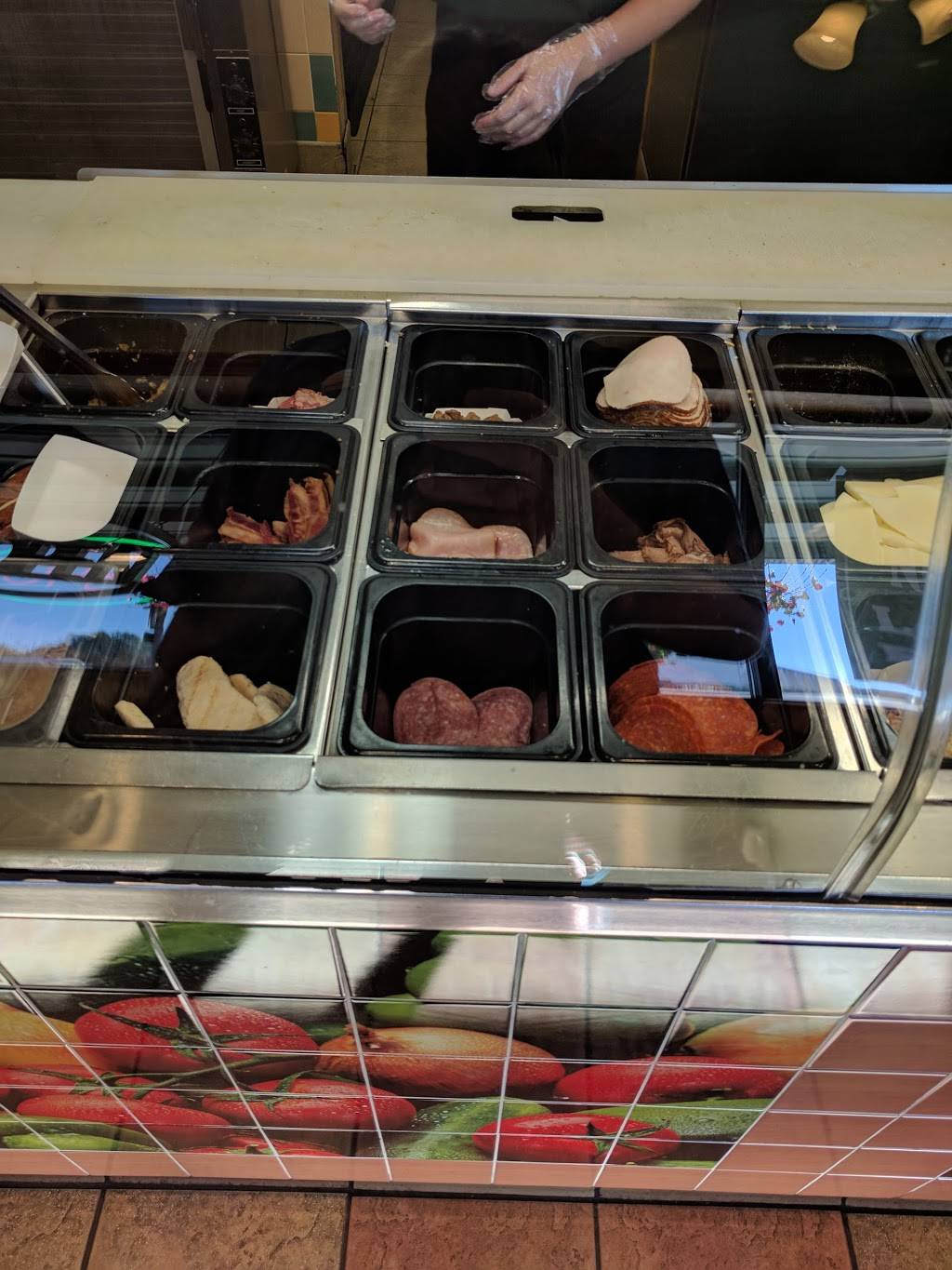 Subway | restaurant | 1950 Eureka Way, Redding, CA 96001, USA | 5302431616 OR +1 530-243-1616