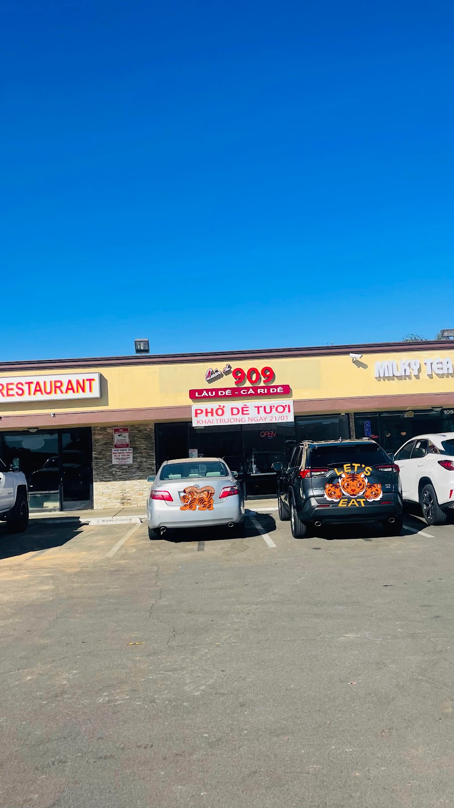 Quán Ăn 909 | restaurant | 10561 Bolsa Ave, Garden Grove, CA 92843, USA | 6576670046 OR +1 657-667-0046