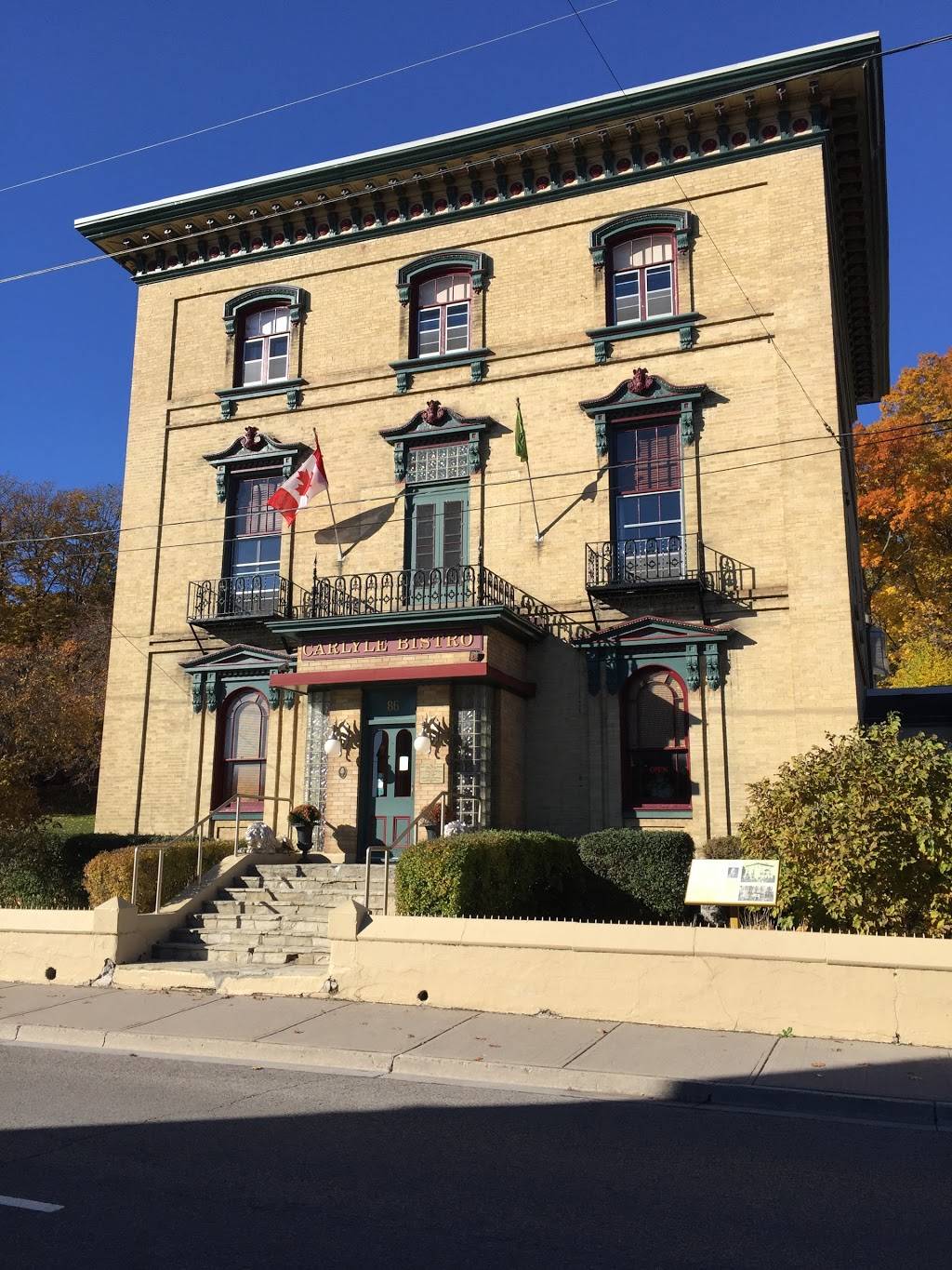 Hotel Carlyle & Restaurant | night club | 86 John St, Port Hope, ON L1A 2Z2, Canada | 9058855500 OR +1 905-885-5500