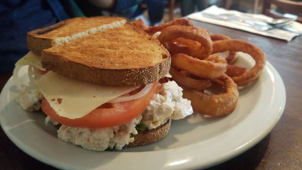 Meghans | restaurant | 1117 Smithbridge Rd, Glen Mills, PA 19342, USA | 6104593022 OR +1 610-459-3022