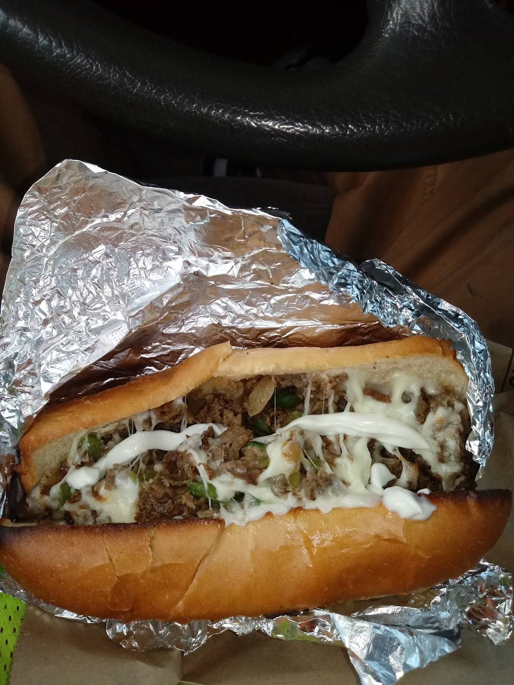 Dannys Place | restaurant | 300 Church St N, Concord, NC 28025, USA | 7047887900 OR +1 704-788-7900