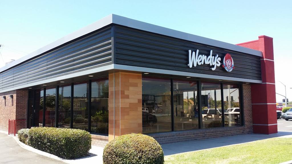 Wendys | restaurant | 1630 E Yosemite Ave, Manteca, CA 95336, USA | 2092392617 OR +1 209-239-2617