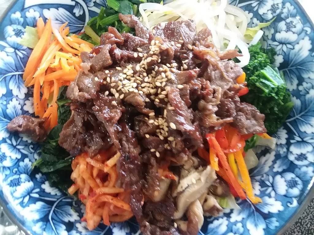 OZ Korean Kitchen | restaurant | 2775 Dixwell Ave, Hamden, CT 06518, USA | 2037454110 OR +1 203-745-4110