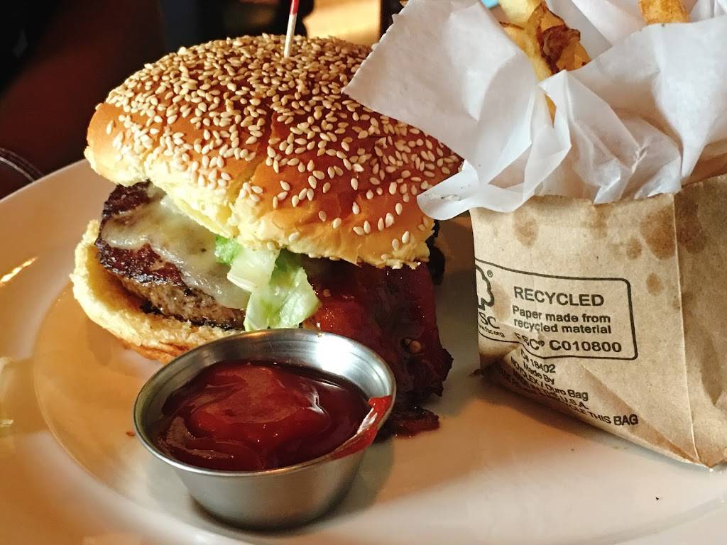 Burntwood Tavern Belden Village | restaurant | 4320 Everhard Rd NW, Canton, OH 44718, USA | 2342099746 OR +1 234-209-9746