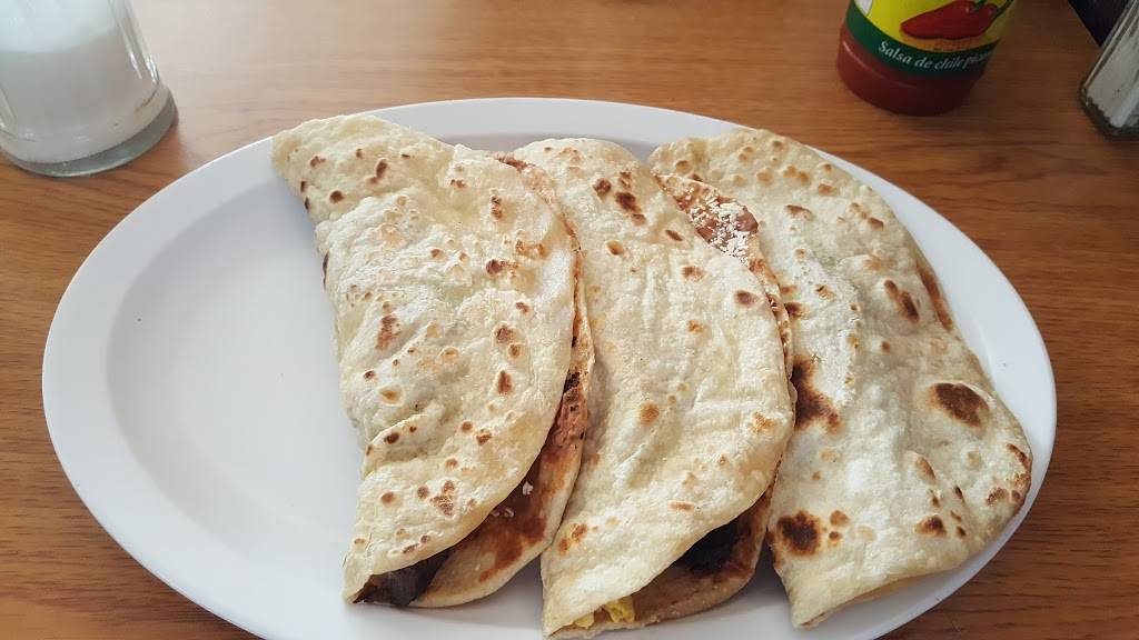 El Ceibeño Restaurante | restaurant | 2078 Beaver Ruin Rd, Norcross, GA 30071, USA | 7702630066 OR +1 770-263-0066