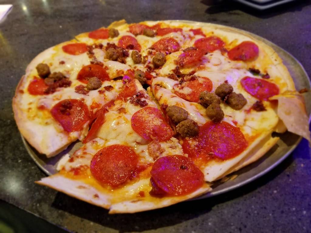 Dave & Busters | restaurant | 7025 Salisbury Rd, Jacksonville, FL 32256, USA | 9042961525 OR +1 904-296-1525