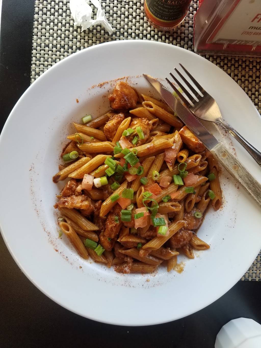 Muscle Maker Grill | restaurant | 184 Essex St, Lodi, NJ 07644, USA | 2018454900 OR +1 201-845-4900