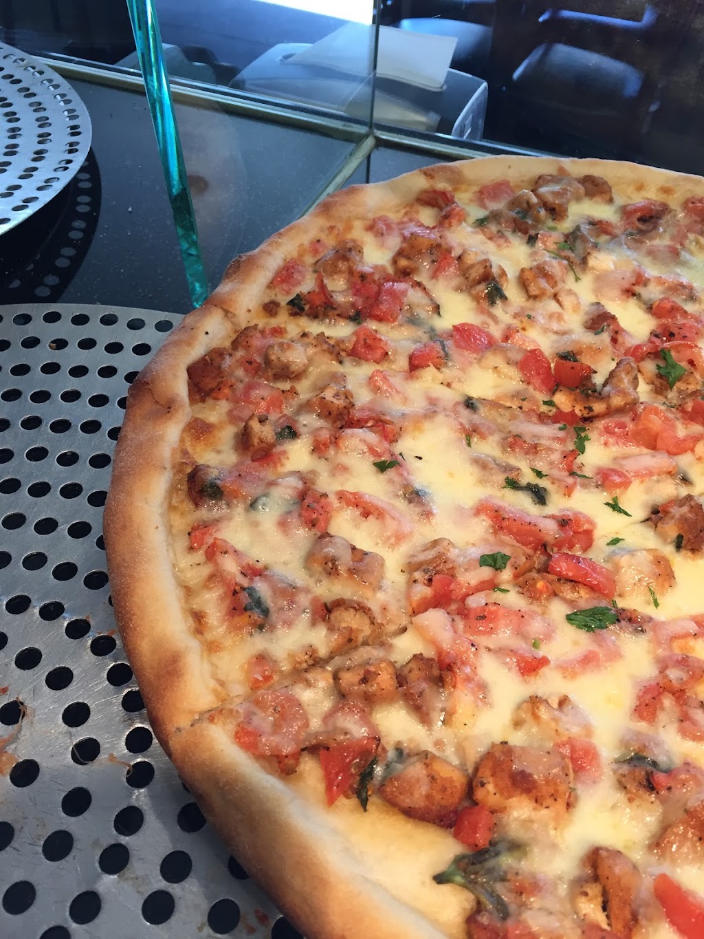 Romeo & Juliet Pizzeria | restaurant | 8142 Mt Holly-Huntersville Rd #C, Charlotte, NC 28216, USA | 9803351172 OR +1 980-335-1172