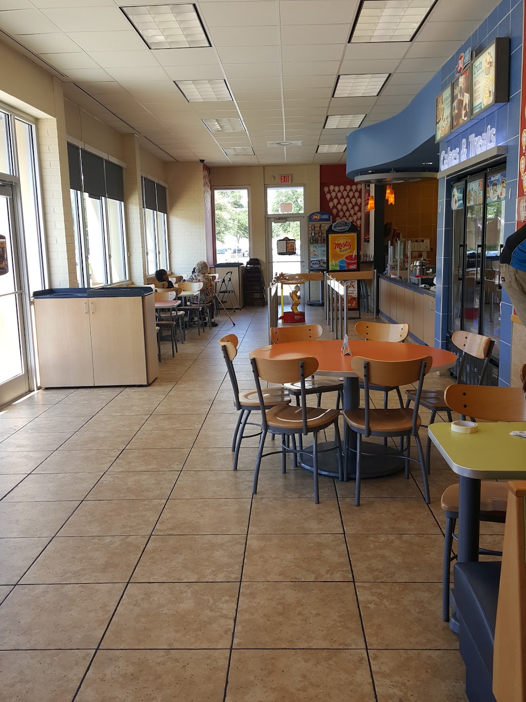 Dairy Queen (Treat) | restaurant | 9636 Granby St, Norfolk, VA 23503, USA | 7575882395 OR +1 757-588-2395