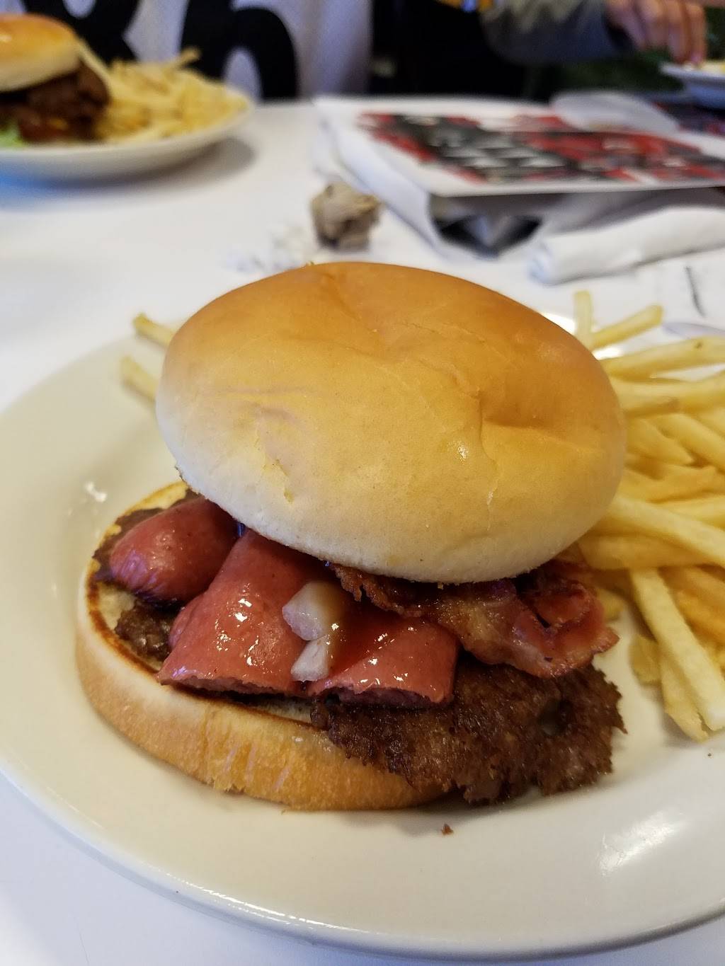 Steak n Shake | restaurant | 6243 W Washington St, Indianapolis, IN 46241, USA | 3174811948 OR +1 317-481-1948