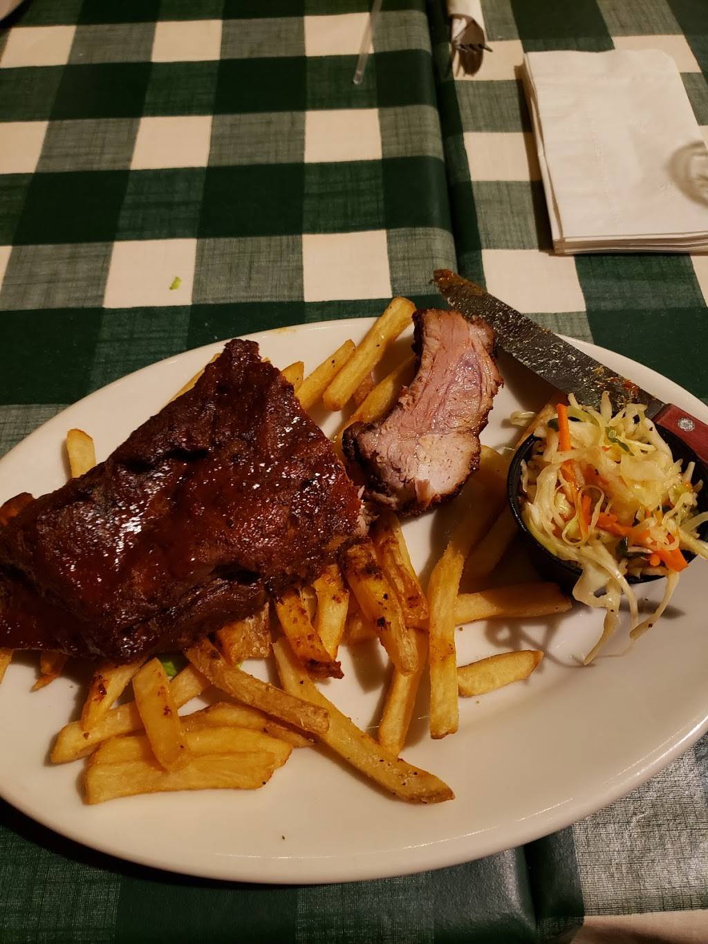 Chimney Rock Inn Flemington | restaurant | 41 NJ-31, Flemington, NJ 08822, USA | 9087888800 OR +1 908-788-8800