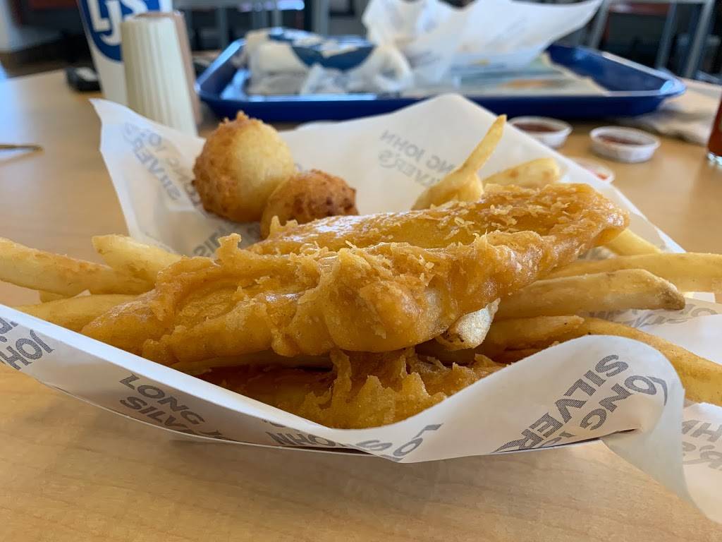 Long John Silvers | restaurant | 3801 Ming Ave, Bakersfield, CA 93309, USA | 6618346976 OR +1 661-834-6976