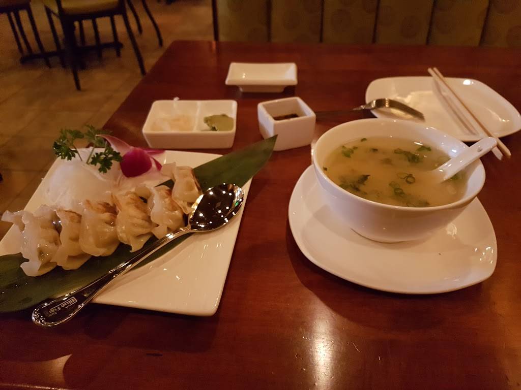 BLUEFUJI MEDFORD SUSHI | restaurant | 38 Salem St, Medford, MA 02155, USA | 7813881888 OR +1 781-388-1888