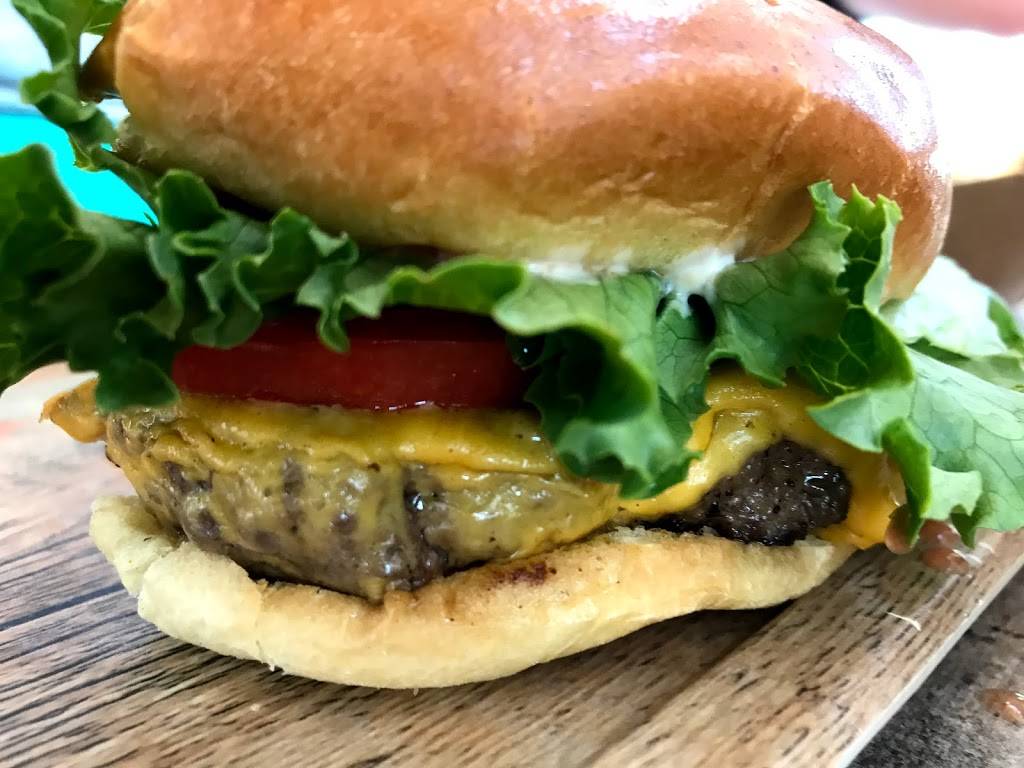 Saltwater Cowboys | restaurant | 130 Mill St, Mt Pleasant, SC 29464, USA | 8438560700 OR +1 843-856-0700