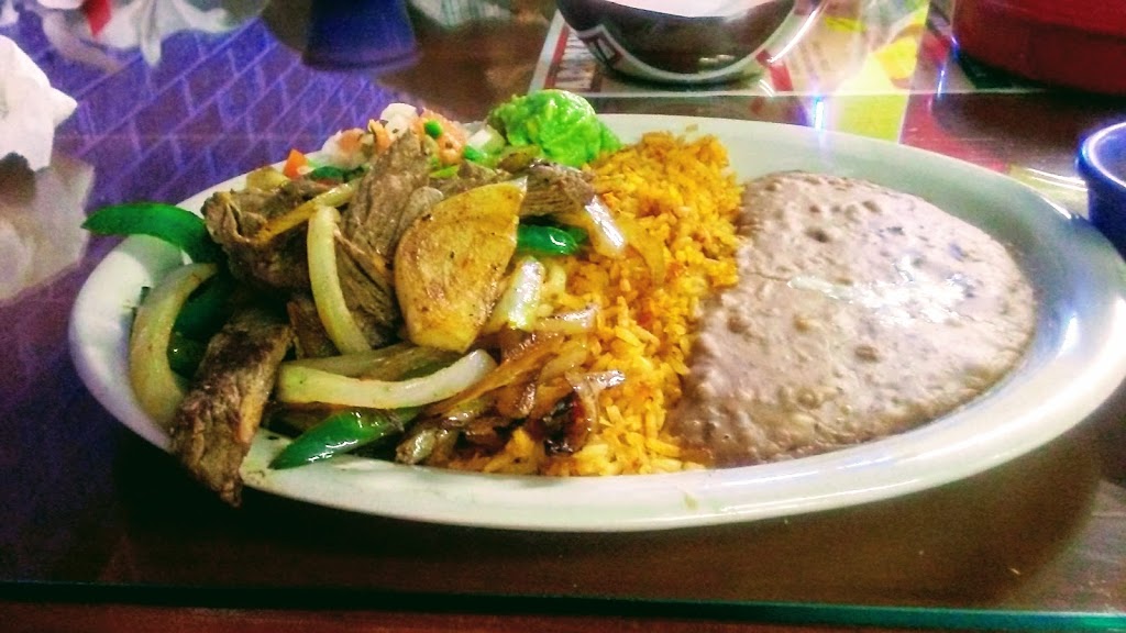 Poblanos Mexican Restaurant | restaurant | 401 N 2nd St, Ashdown, AR 71822, USA | 8706677111 OR +1 870-667-7111