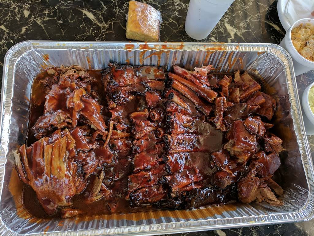 Hambones BBQ & PO Boys | restaurant | 9342 Alondra Blvd, Bellflower, CA 90706, USA | 5629201090 OR +1 562-920-1090