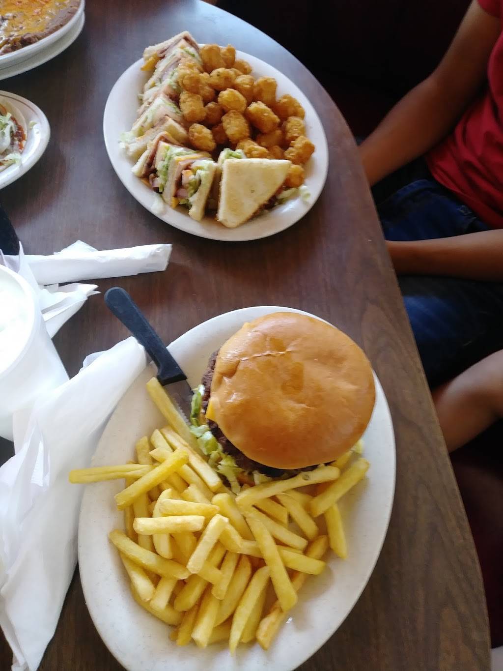 Goldmine | restaurant | 3127 S 1st St, Garland, TX 75041, USA | 9728401337 OR +1 972-840-1337