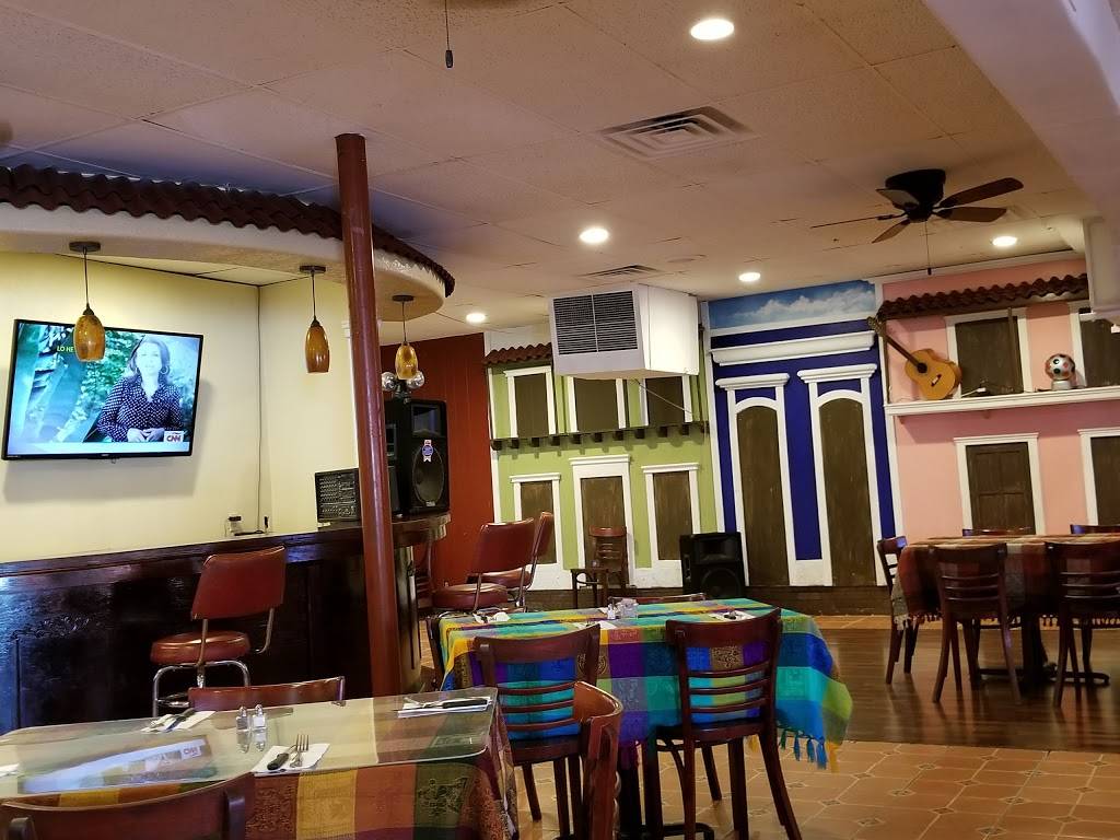 Fonda Latina Restaurant | restaurant | 6714 San Pedro Ave, San Antonio, TX 78216, USA | 2108242544 OR +1 210-824-2544